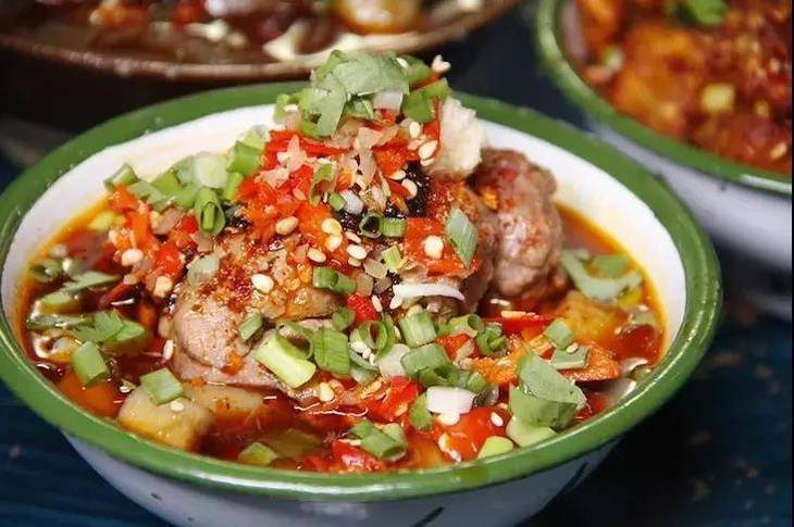 淅川县实验幼儿园支委会召开“重温红色文化牢记初心与使命”主题党日活动|火狐电竞官网(图1) 火狐电竞官网